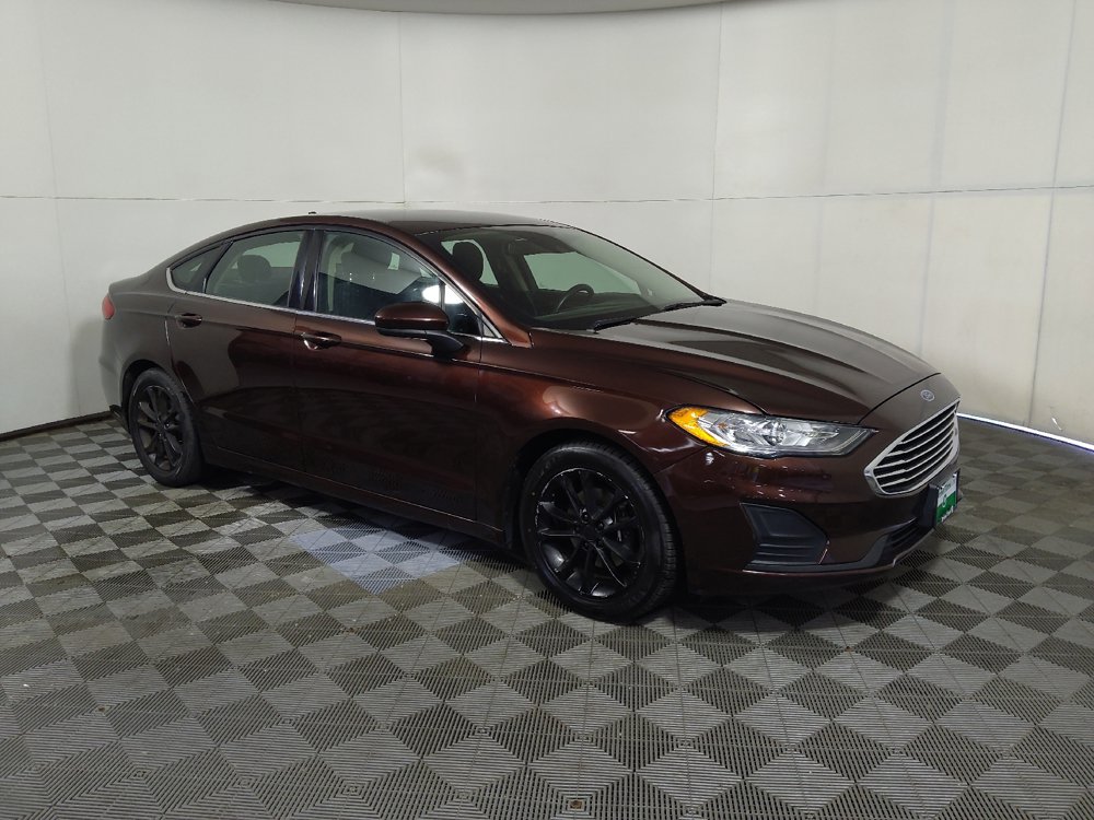 Used 2019 Ford Fusion SE FWD image 11