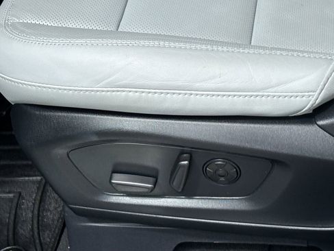 Used 2025 Ford Explorer Platinum w/ Ultimate Package image 26