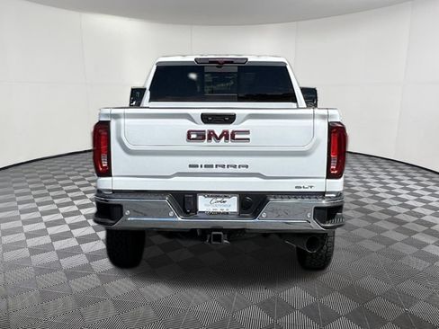 Used 2023 GMC Sierra 3500 SLT w/ SLT Convenience Package AWD/4WD image 5