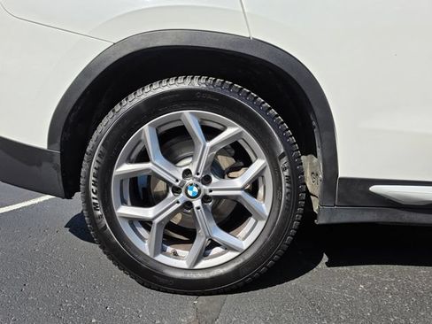 Used 2024 BMW X3 xDrive30i w/ Convenience Package AWD/4WD image 5