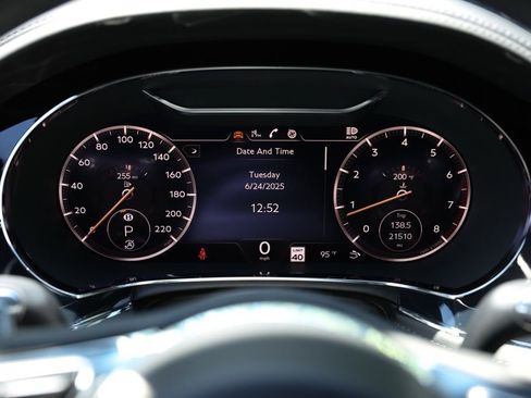 Used 2020 Bentley Continental GT image 23