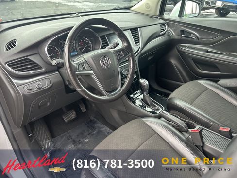 Used 2019 Buick Encore Preferred image 19