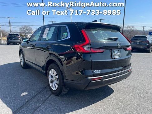 Used 2023 Honda CR-V LX image 5