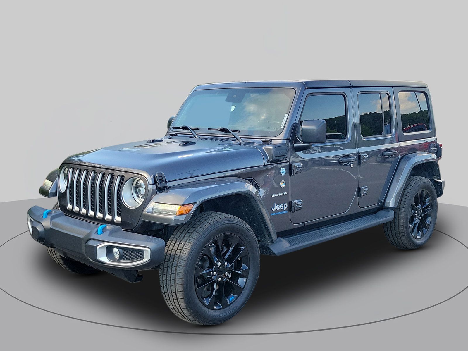 Used 2023 Jeep Wrangler Unlimited Sahara w/ Cold Weather Group AWD/4WD image 7