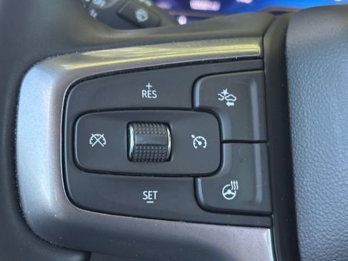 Used 2025 Chevrolet Silverado 2500 LT w/ Convenience Package AWD/4WD image 12
