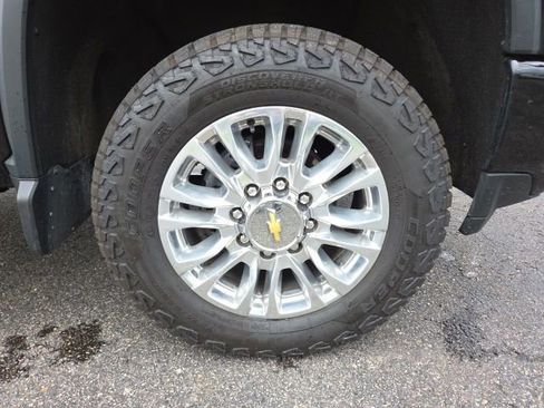 Used 2021 Chevrolet Silverado 2500 High Country w/ Z71 Off-Road Package AWD/4WD image 91