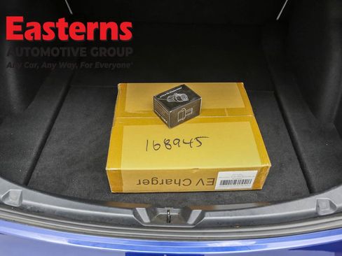 Used 2020 Tesla Model 3 Standard Range Plus image 9