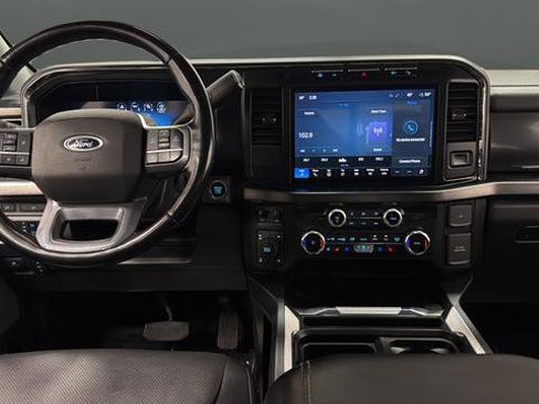 Used 2023 Ford F250 Lariat w/ Sport Appearance Package AWD/4WD image 11