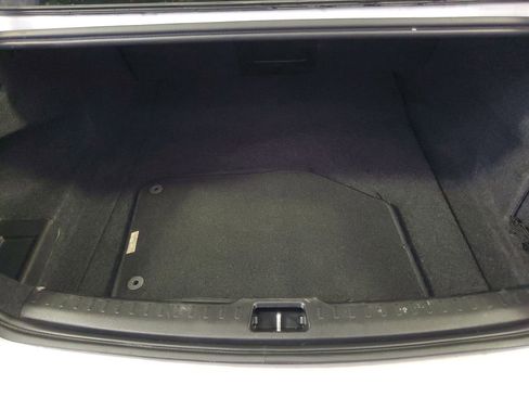 Used 2020 Volvo S60 T6 Momentum image 12