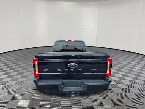 Used 2025 Ford F250 Lariat w/ Black Appearance Package AWD/4WD image 5