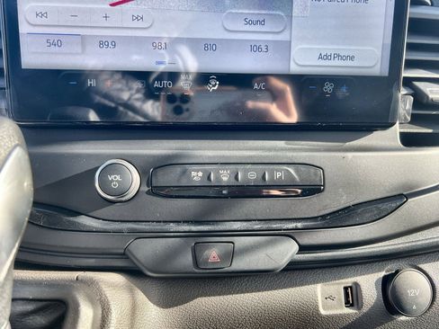 New 2026 Ford Transit 250 Low Roof w/ Load Area Protection Package image 20