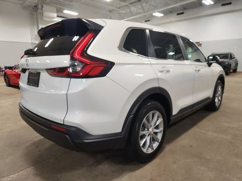 Certified 2025 Honda CR-V EX image 3