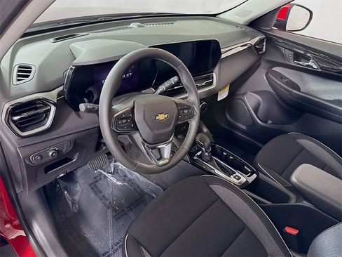 New 2026 Chevrolet TrailBlazer LT w/ Convenience Package image 4