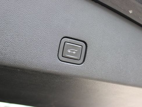 Certified 2021 Cadillac XT6 Premium Luxury AWD/4WD image 42
