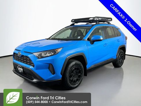 Used 2019 Toyota RAV4 LE w/ All Weather Liner Package AWD/4WD image 5