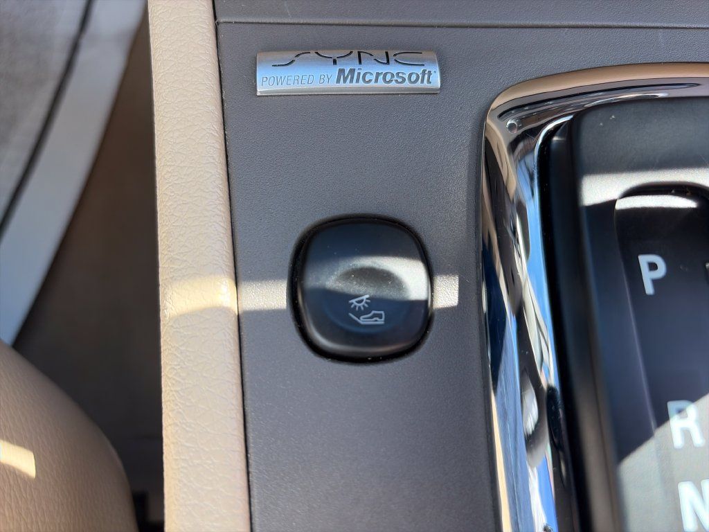 Used 2009 Mercury Milan Premier FWD image 28