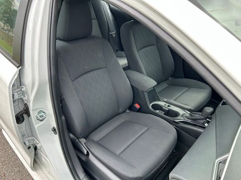 Used 2024 Toyota Corolla LE image 15