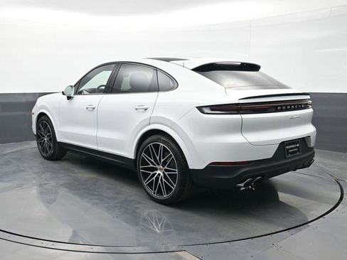 New 2026 Porsche Cayenne Coupe AWD/4WD image 3