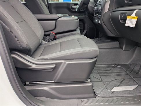 New 2026 Chevrolet Silverado 1500 Custom w/ Turbomax Blackout Package image 32