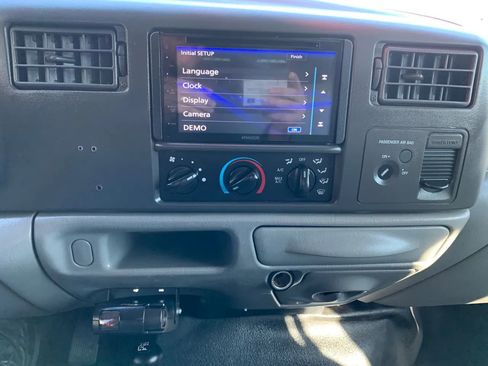 Used 2003 Ford F350 162  W.B. 4D image 17