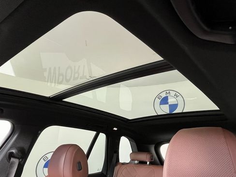 Certified 2023 BMW X5 xDrive40i w/ Premium Package image 31