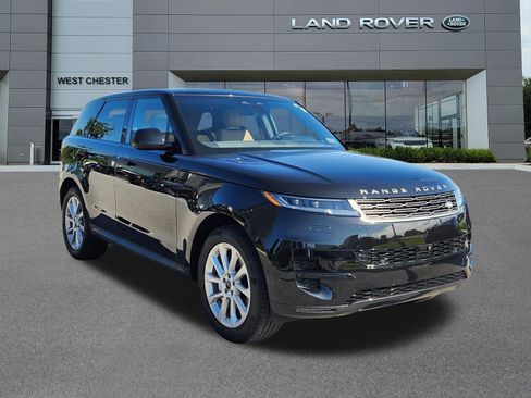 Certified 2026 Land Rover Range Rover Sport SE AWD/4WD image 2