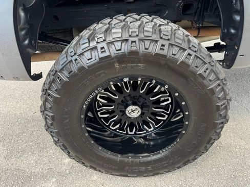 Used 2020 Chevrolet Silverado 1500 Custom Trail Boss w/ Custom Convenience Package image 7