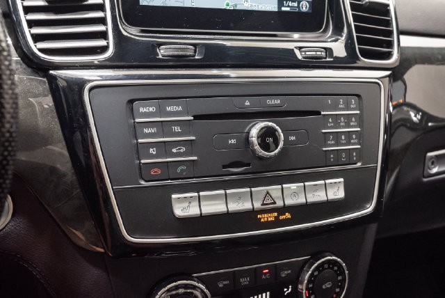 Used 2017 Mercedes-Benz GLS 450 4MATIC image 27