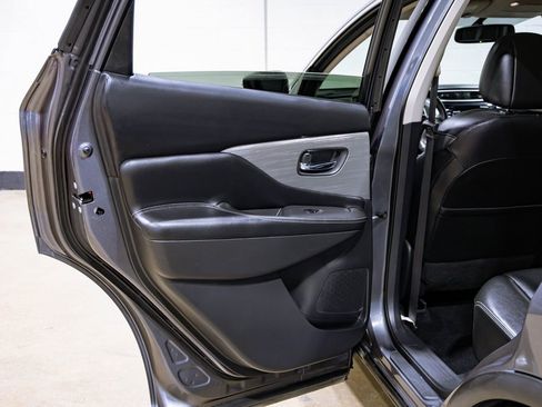 Used 2018 Nissan Murano SL image 31