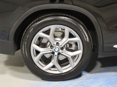 Used 2024 BMW X3 xDrive30i w/ Premium Package AWD/4WD image 37