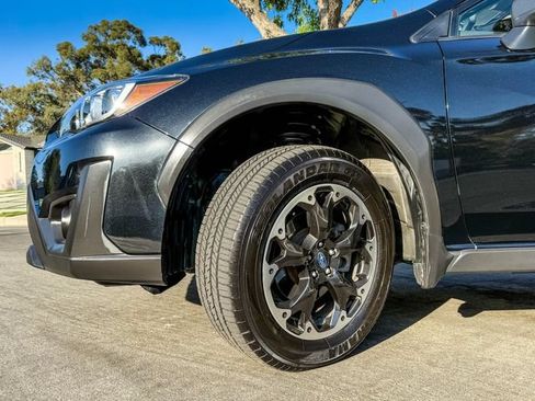 Used 2021 Subaru Crosstrek 2.0i AWD/4WD image 23