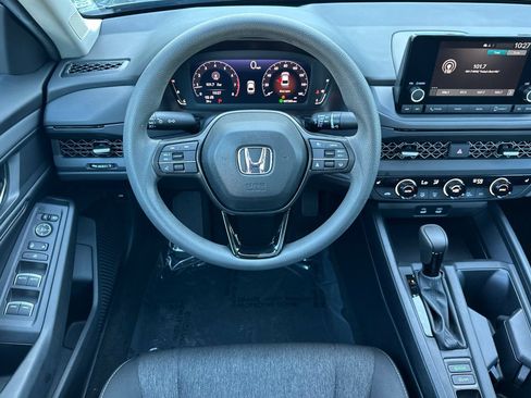 Used 2023 Honda Accord EX image 14