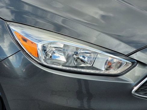 Used 2018 Ford Focus S image 13