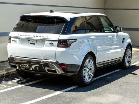 Used 2019 Land Rover Range Rover Sport HSE AWD/4WD image 7