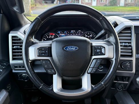Used 2021 Ford F250 Platinum image 10