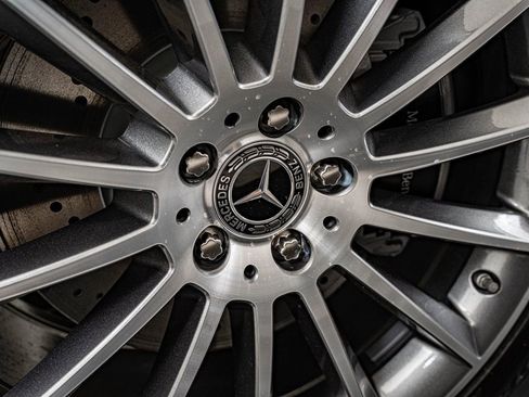 New 2026 Mercedes-Benz GLE 450 4MATIC image 9