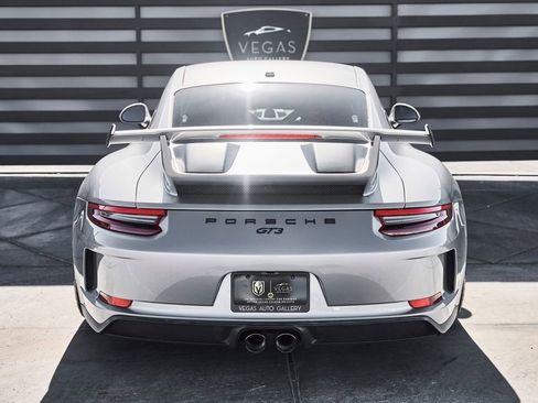 Used 2018 Porsche 911 GT3 w/ Sport Chrono Package RWD image 20
