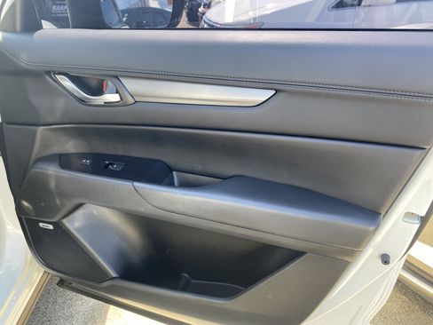 Used 2020 MAZDA CX-5 Touring image 24