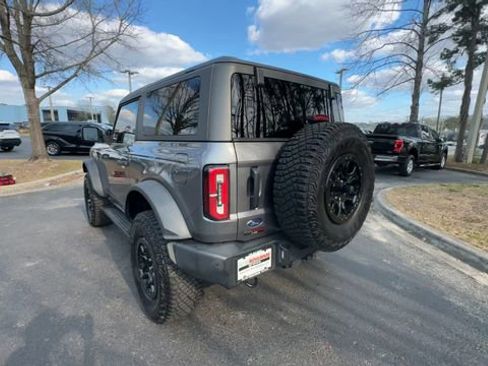 Used 2023 Ford Bronco Wildtrak image 12