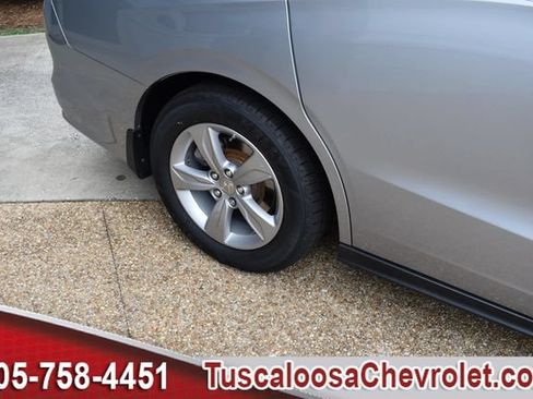 Used 2019 Honda Odyssey EX-L image 17