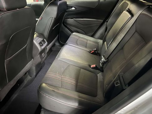 Used 2023 Chevrolet Equinox RS w/ LPO, Floor Liner Package FWD image 11