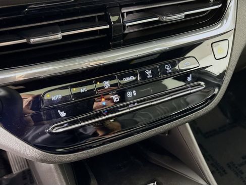 New 2026 Buick Envista Sport Touring FWD image 15
