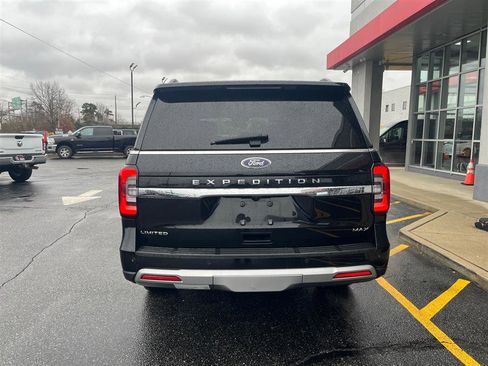 Used 2024 Ford Expedition Max Limited image 7