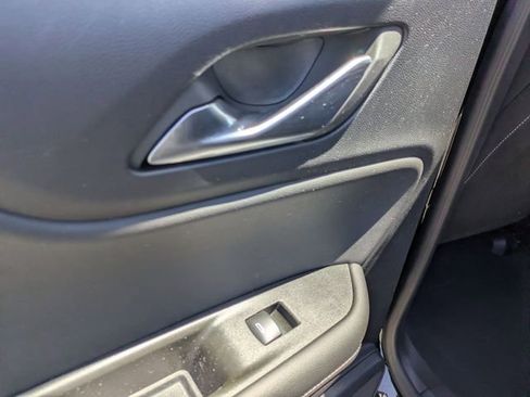 Used 2025 Chevrolet Blazer LT AWD/4WD image 24