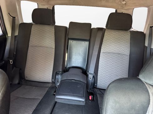 Used 2018 Toyota 4Runner SR5 AWD/4WD image 12