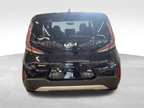Certified 2023 Kia Soul S FWD image 24