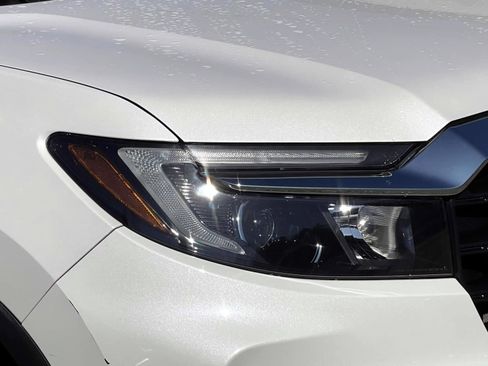 Certified 2023 Honda Passport EX-L image 7