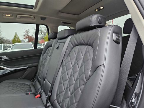 New 2026 BMW X7 xDrive40i image 21