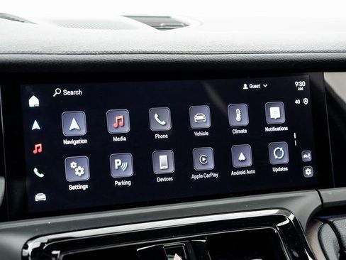 Certified 2025 Porsche Panamera 4 image 19