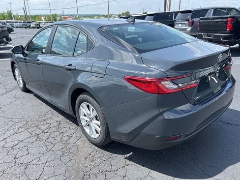 New 2026 Toyota Camry LE FWD image 7